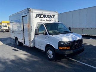 Used 2022 GMC Savana 3500 Extended w/ Power Convenience Package image 1