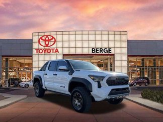 New 2025 Toyota Tacoma 4x4 Double Cab Hybrid image 1