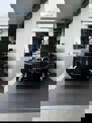 New 2026 BMW X7 xDrive40i w/ Executive Package image 1