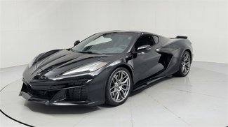 Used 2025 Chevrolet Corvette Z06 image 1