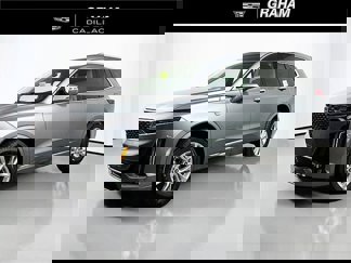 New 2025 Cadillac XT6 Luxury image 1