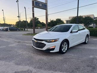 Used 2022 Chevrolet Malibu LS w/ Driver Confidence Package II image 1