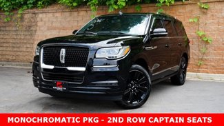 Used 2023 Lincoln Navigator Reserve image 1