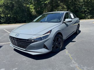 Used 2023 Hyundai Elantra Blue w/ Preferred Accessory Package image 1