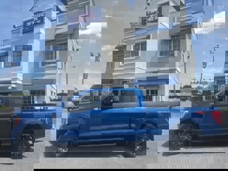 Used 2022 Ford F150 4x4 SuperCrew image 1
