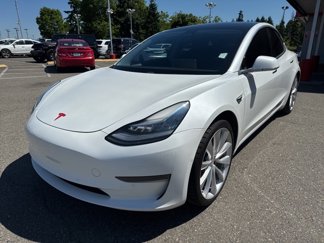 Used 2020 Tesla Model 3 Standard Range image 1