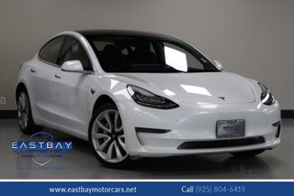 Used 2020 Tesla Model 3 Standard Range Plus image 1