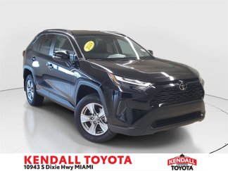 Used 2024 Toyota RAV4 XLE image 1