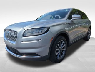 Used 2022 Lincoln Nautilus FWD image 1