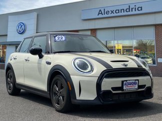Used 2022 MINI Cooper S image 1
