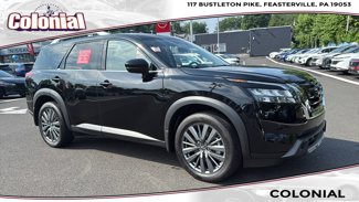 Used 2025 Nissan Pathfinder SL w/ SL Premium Package image 1
