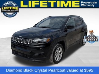 Used 2024 Jeep Compass Latitude image 1