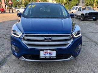 Used 2017 Ford Escape Titanium image 1