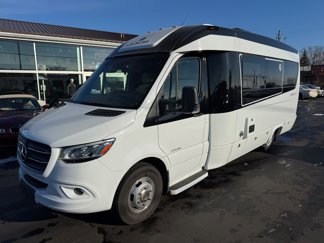Used 2019 Mercedes-Benz Sprinter 170 image 1