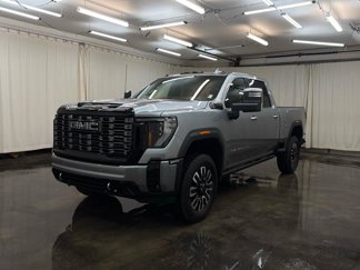 New 2025 GMC Sierra 2500 Denali Ultimate w/ Max Trailering Package image 1
