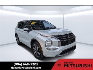 New 2025 Mitsubishi Outlander SEL image 1