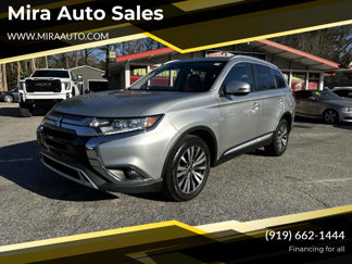 Used 2020 Mitsubishi Outlander SEL image 1
