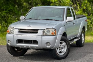 Used 2001 Nissan Frontier SE image 1