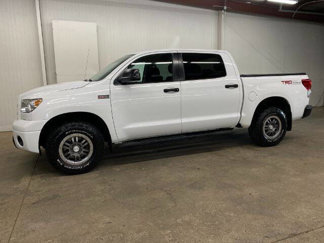 Used 2011 Toyota Tundra 4x4 CrewMax image 1