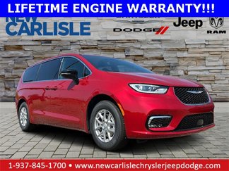 New 2026 Chrysler Pacifica Select image 1