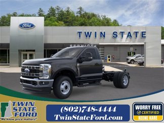 New 2026 Ford F350 XL image 1