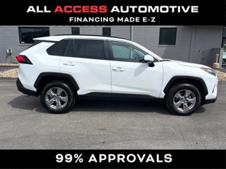 Used 2024 Toyota RAV4 XLE image 1