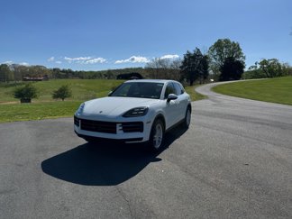 New 2025 Porsche Cayenne image 1