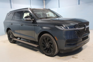 New 2025 Lincoln Navigator Reserve image 1
