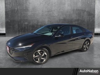Used 2023 Hyundai Elantra SEL w/ Convenience Package image 1