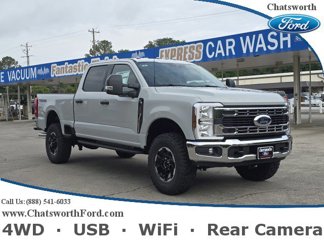 New 2025 Ford F250 4x4 Crew Cab Super Duty image 1