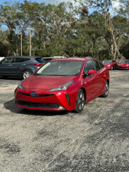 Used 2019 Toyota Prius XLE image 1