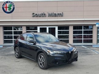 New 2025 Alfa Romeo Stelvio Sprint image 1