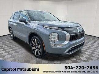 New 2025 Mitsubishi Outlander SE image 1