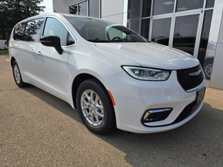 New 2026 Chrysler Pacifica Select image 1