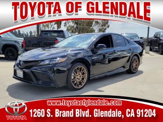Certified 2024 Toyota Camry SE image 1