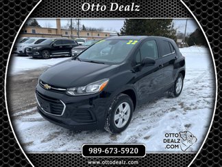 Used 2022 Chevrolet Trax LS w/ Tint and Cruise Package image 1