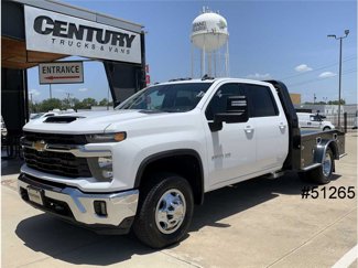 Used 2024 Chevrolet Silverado 3500 LT w/ Convenience Package image 1