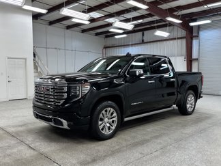 Used 2024 GMC Sierra 1500 Denali w/ Technology Package image 1