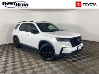 Used 2025 Honda Pilot Black Edition image 1