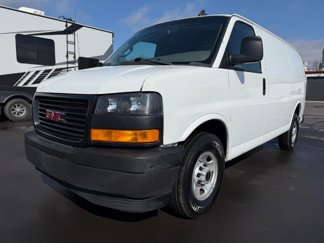 Used 2018 GMC Savana 2500 image 1