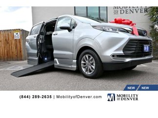 New 2024 Toyota Sienna XLE image 1