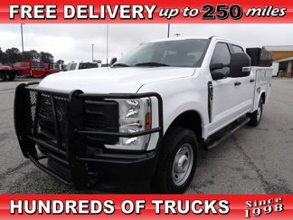 Used 2024 Ford F250 XL image 1