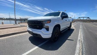Used 2023 Chevrolet Silverado 1500 Custom image 1