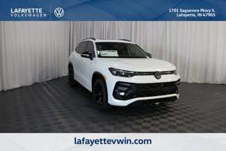 New 2025 Volkswagen Tiguan SE R-Line image 1