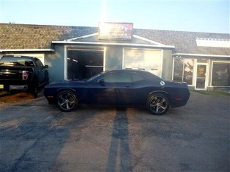Used 2016 Dodge Challenger SXT w/ Super Sport Group (SS/T) image 1