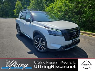 New 2025 Nissan Pathfinder Platinum image 1