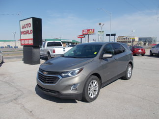 Used 2018 Chevrolet Equinox LT image 1
