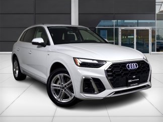 Used 2024 Audi Q5 e Premium Plus w/ Premium Plus Package image 1