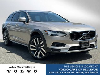 Certified 2023 Volvo V90 B6 Cross Country Ultimate image 1
