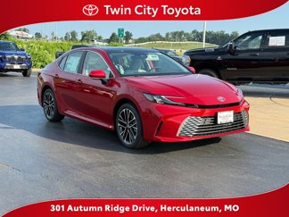 New 2025 Toyota Camry XLE image 1
